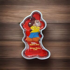 Vintage Wilton Character Cake Pan Mold Aluminum Mickey Mouse - Stock # 2105-395